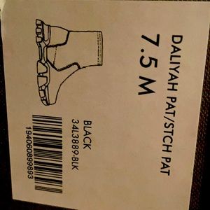 Aquatalia black patent booties size 7.5